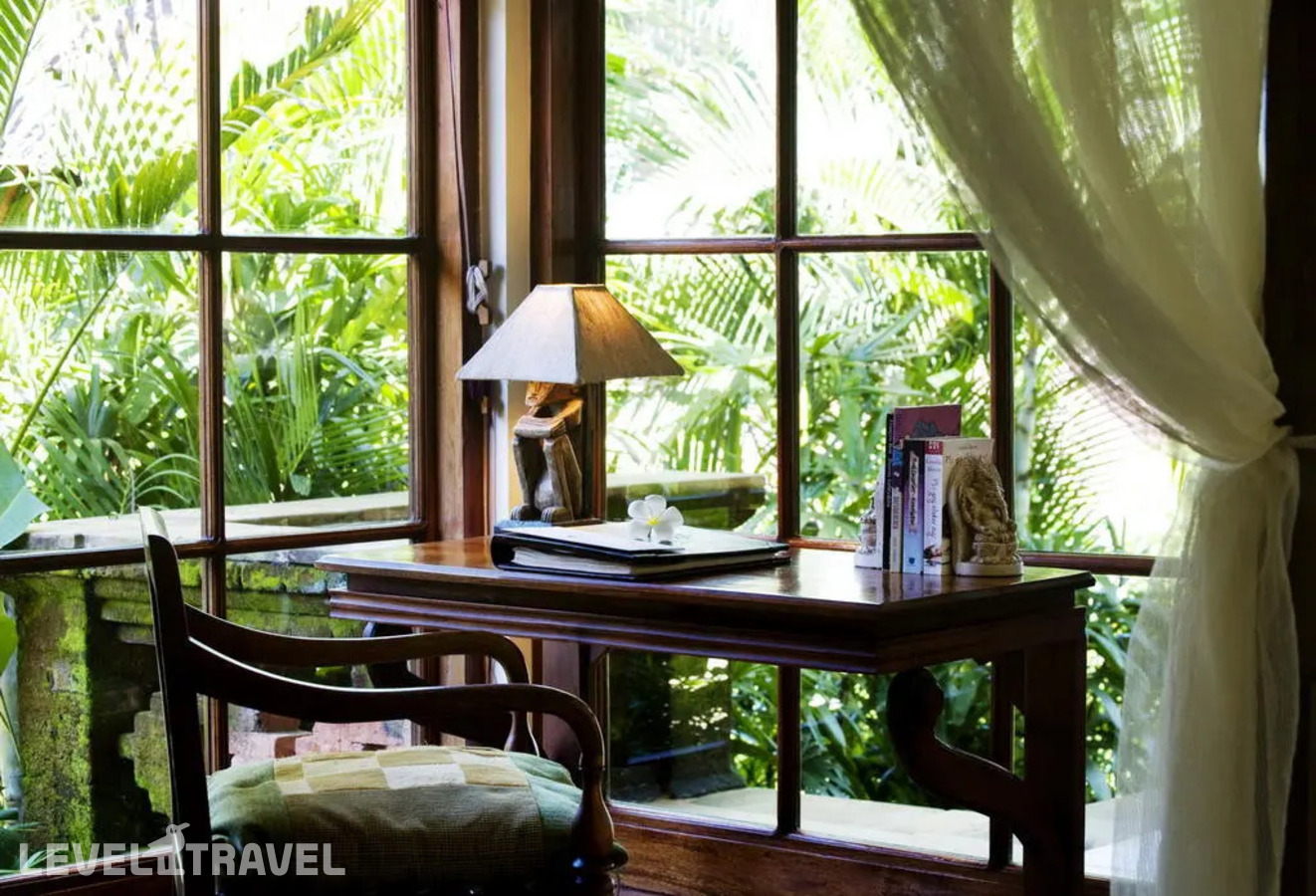 Вилла с видом на бассейн (двуспальная кровать) — фото 1
