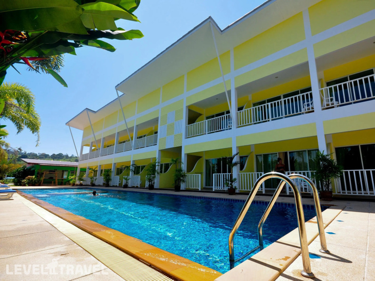 фотографии номера Улучшенный номер отеля Phuket Airport Sonwa Resort в Таиланд(Най Янг Бич) - фото №3