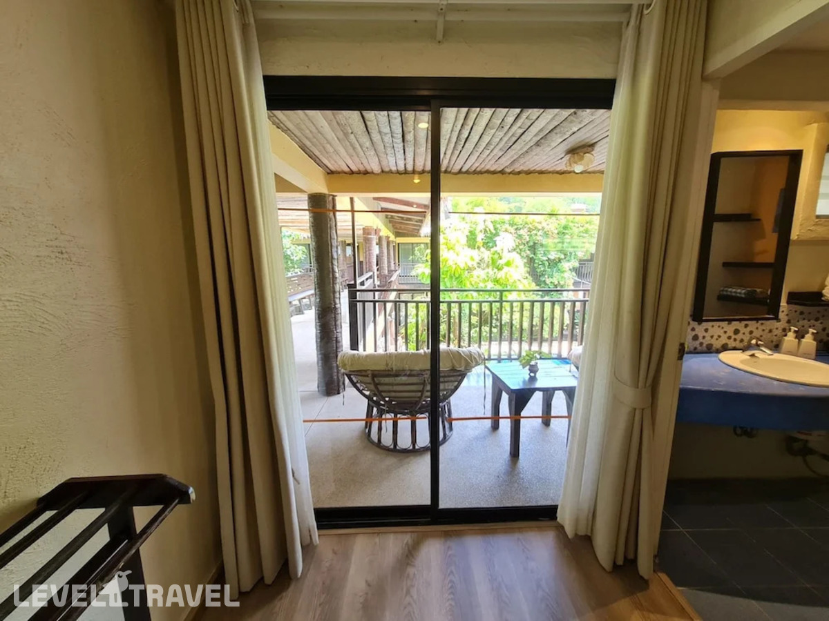 фотографии номера Делюкс с балконом отеля Vacation Village Phra Nang Inn в Таиланд(Ао Нанг) - фото №2