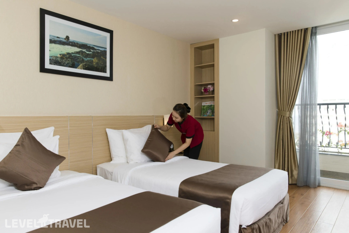фотографии номера Делюкс с видом на город отеля Sao Viet Nha Trang Hotel в Вьетнам(Нячанг) - фото №1