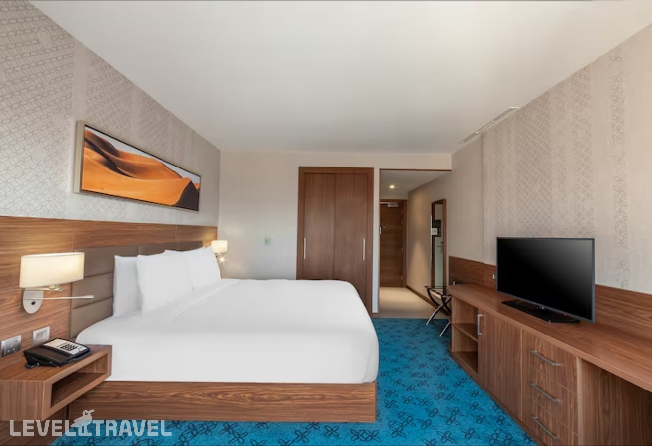 фотографии номера Номер для людей с ограниченными возможностями отеля Hilton Garden Inn Dubai Al Jadaf в ОАЭ(Аль Джадаф) - фото №3