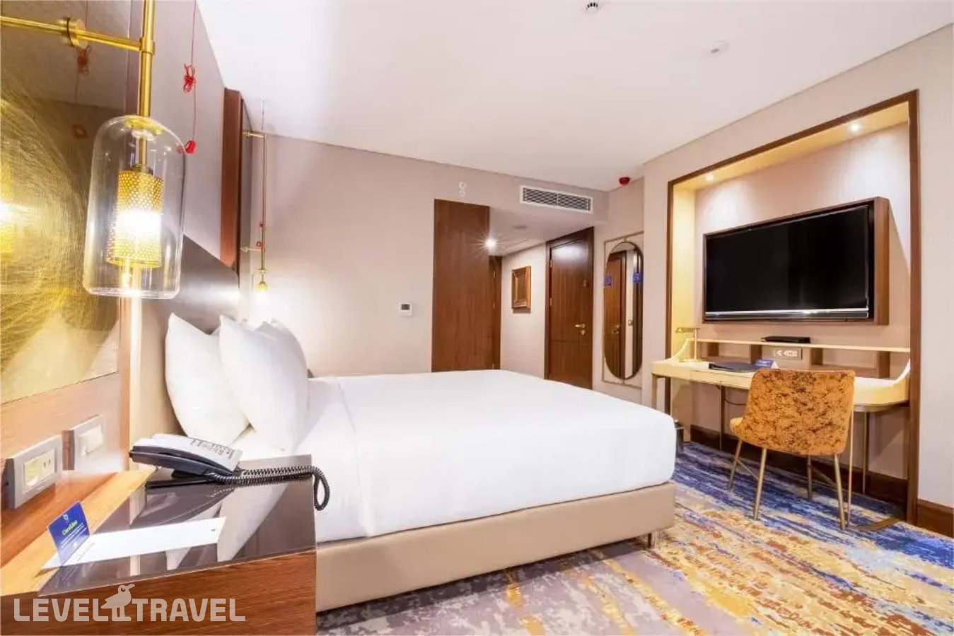 фотографии номера Номер для людей с ограниченными возможностями отеля Doubletree By Hilton Antalya City Centre в Турция(Анталья) - фото №1