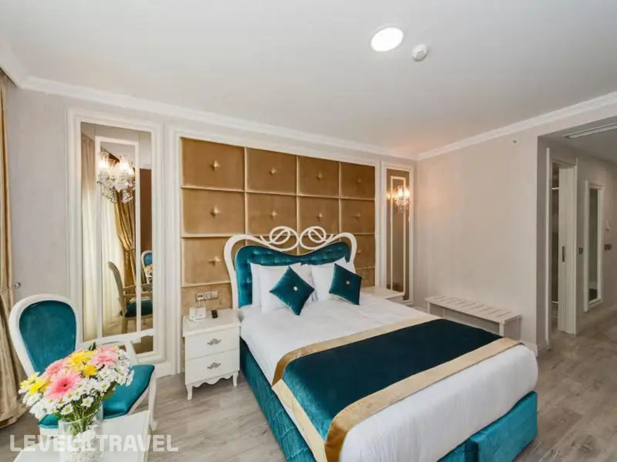 фотографии номера Трехместный делюкс с балконом отеля Marnas Hotel в Турция(Байрампаша) - фото №3