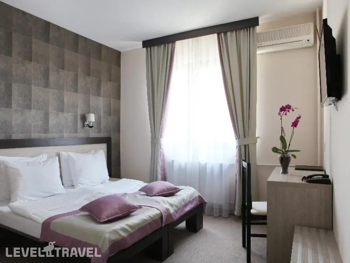 фотографии номера Стандартный (две односпальные кровати) отеля Garni Hotel Vozarev в Сербия(Белград) - фото №1