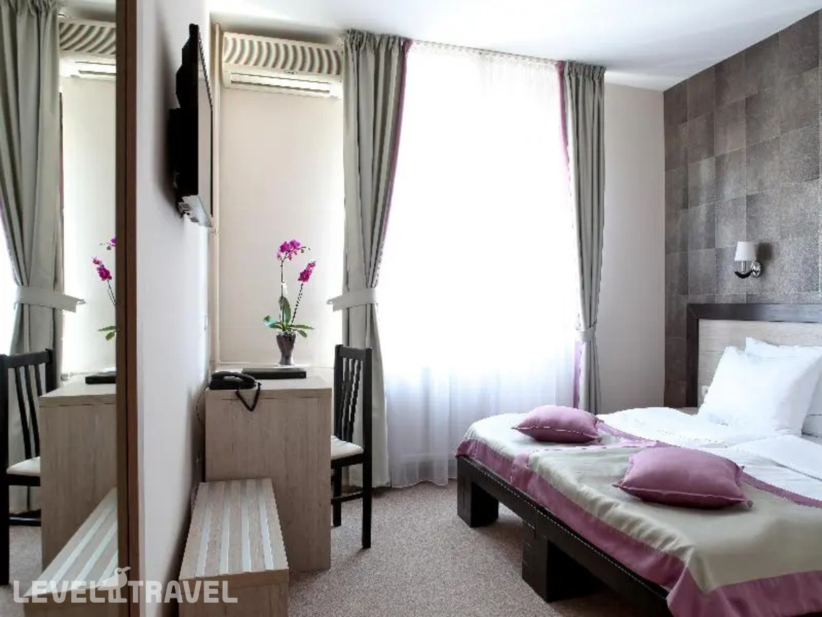 фотографии номера Стандартный (две односпальные кровати) отеля Garni Hotel Vozarev в Сербия(Белград) - фото №2