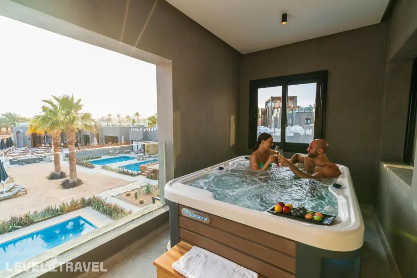 фотографии номера Люкс отеля Sunrise Tucana Resort в Египет(Макади Бэй) - фото №15