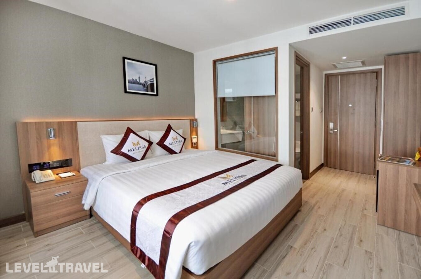 фотографии номера Делюкс с частичным видом на море отеля Melissa Hotel в Вьетнам(Нячанг) - фото №2