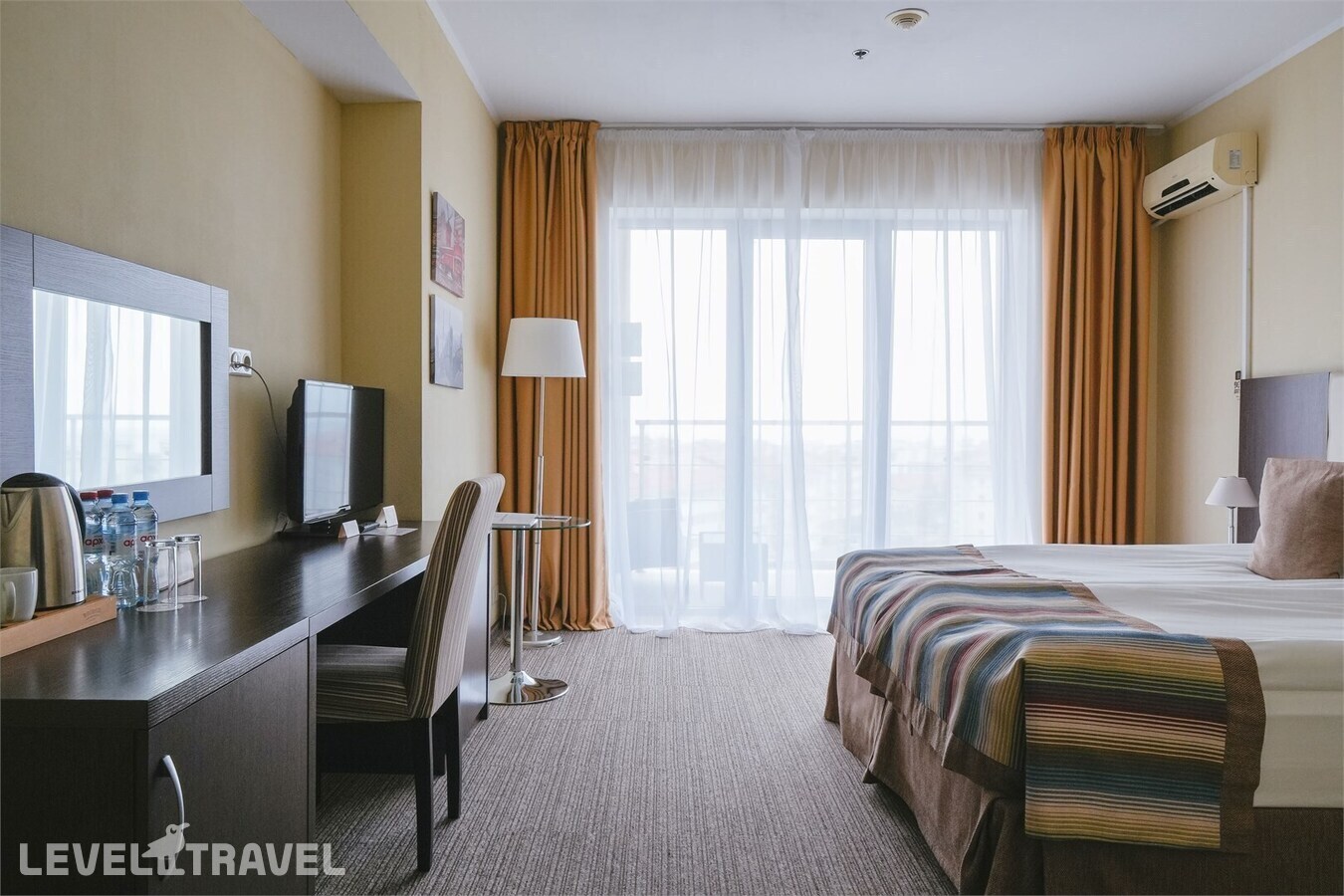 фотографии номера Номер Комфорт отеля Bridge Resort в Россия(Имеретинский курорт) - фото №3