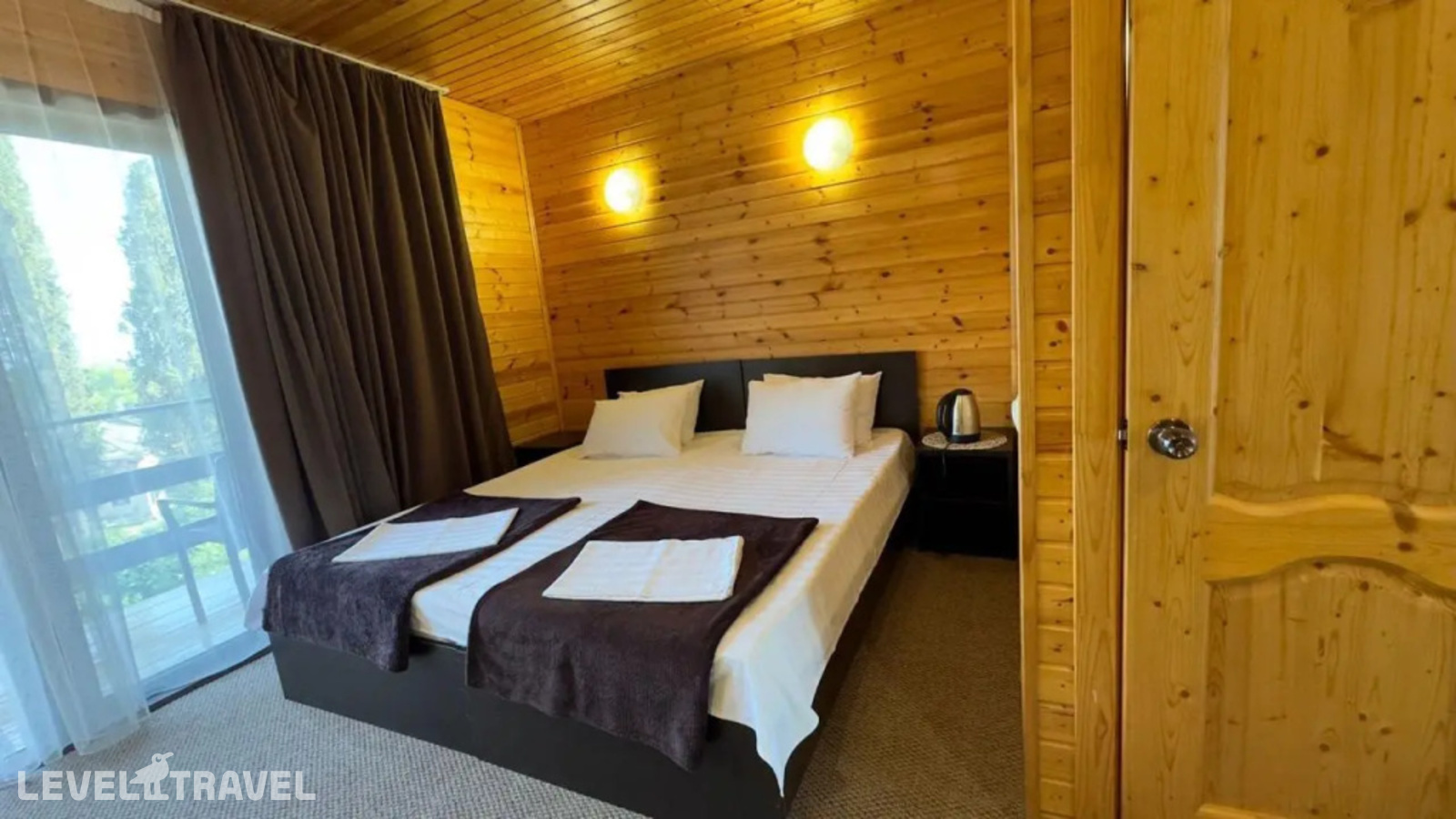фотографии номера Стандартный номер отеля Boutique Hotel Lime в Абхазия(Новый Афон) - фото №1