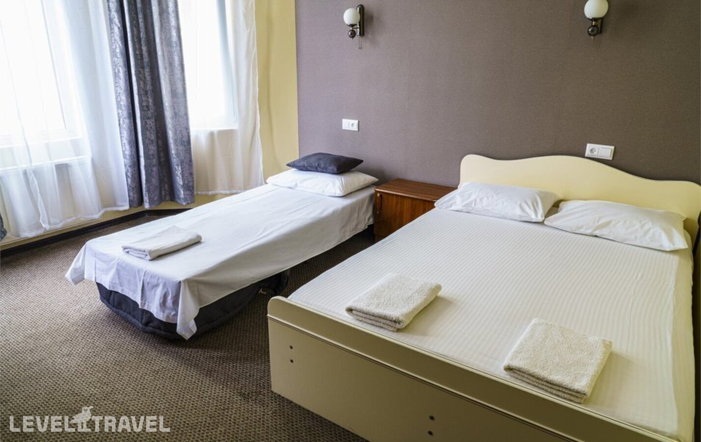 фотографии номера Трехместный Комфорт отеля Optima Guest House в Россия(Адлер) - фото №2