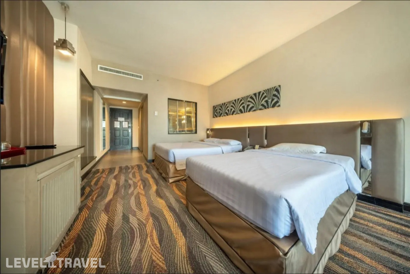 фотографии номера Двухместный номер Grand Deluxe (двуспальная кровать) отеля Royal Benja Hotel в Таиланд(Бангкок) - фото №2