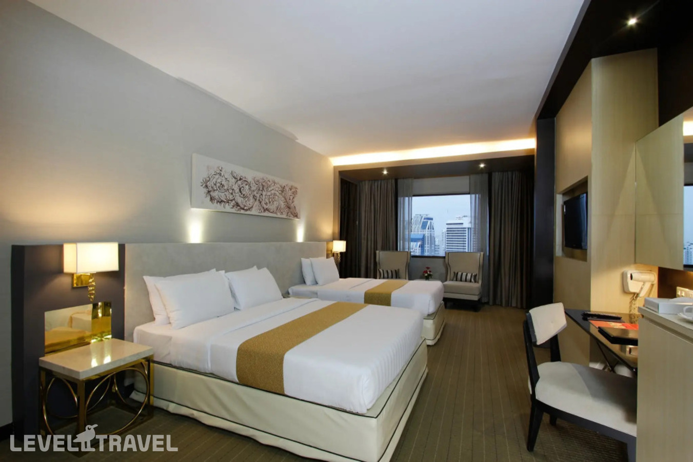 фотографии номера Двухместный номер Grand Deluxe (двуспальная кровать) отеля Royal Benja Hotel в Таиланд(Бангкок) - фото №3