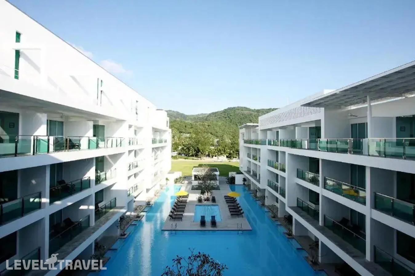 фотографии номера Номер Serene Wing Deluxe Family отеля The Old Phuket Karon Beach Resort в Таиланд(Карон Бич) - фото №4