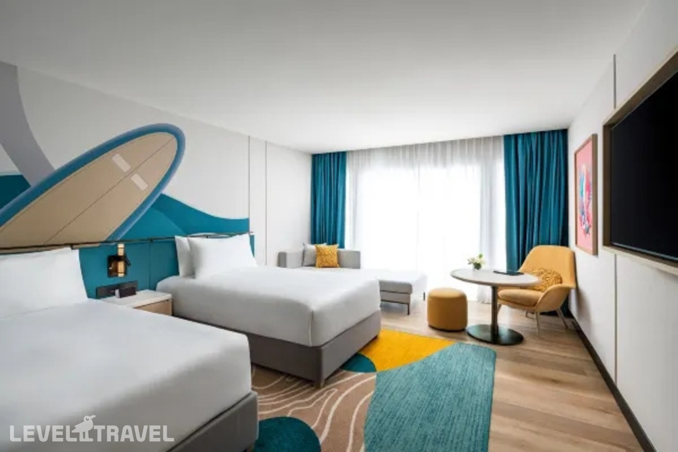 фотографии номера Двухместный номер Afterglow Social Terrace (2 отдельные кровати) отеля M Social Hotel Phuket (Ex. Millennium Resort) в Таиланд(Патонг Бич) - фото №1