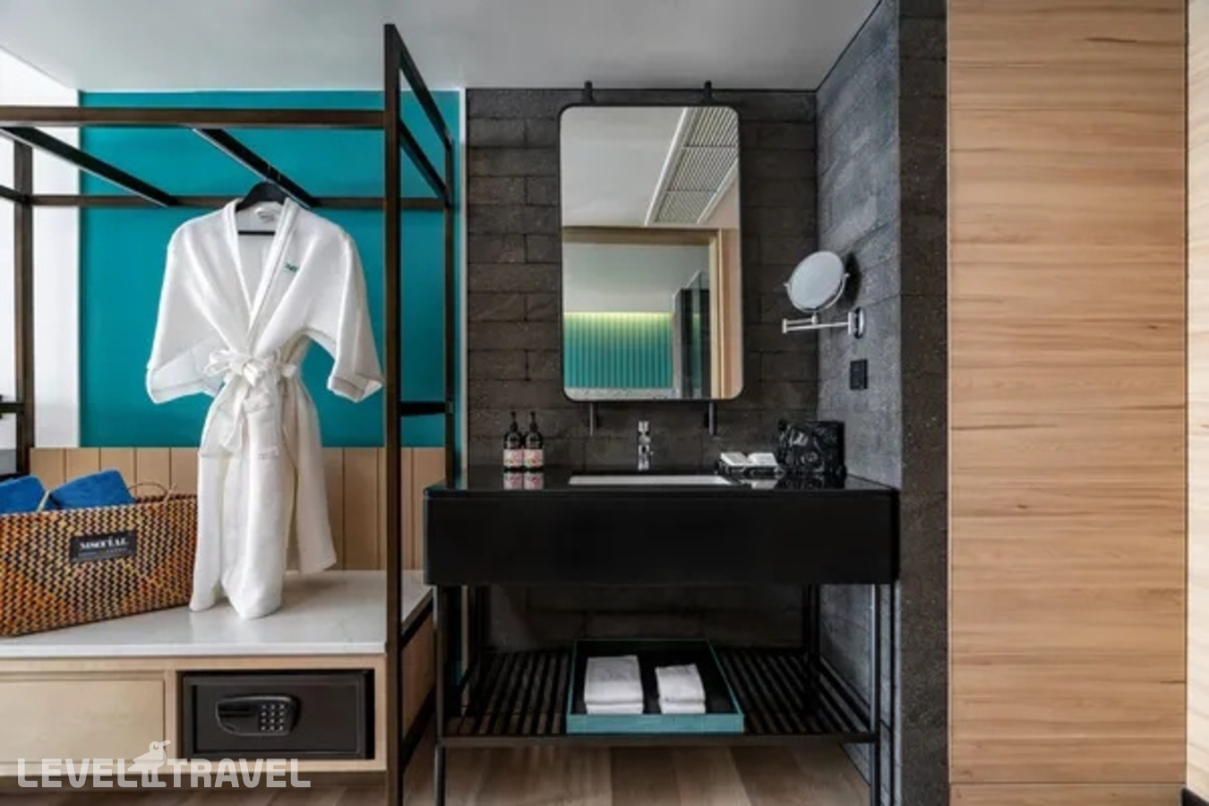 фотографии номера Двухместный номер Sunkissed Stylish Pool Access (двуспальная кровать) отеля M Social Hotel Phuket (Ex. Millennium Resort) в Таиланд(Патонг Бич) - фото №2