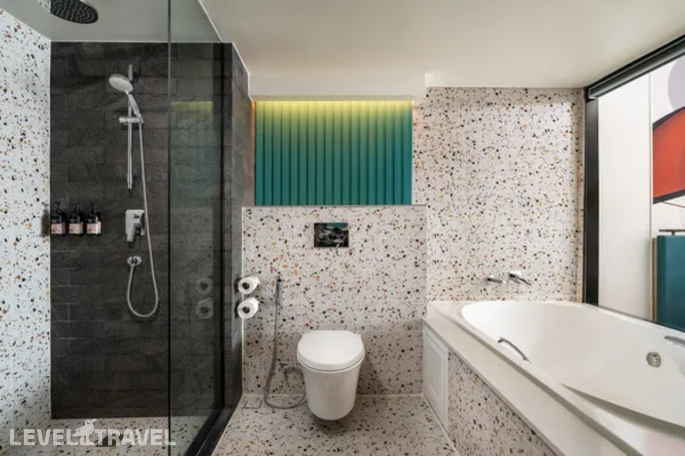 фотографии номера Двухместный номер Sunkissed Stylish Pool Access (двуспальная кровать) отеля M Social Hotel Phuket (Ex. Millennium Resort) в Таиланд(Патонг Бич) - фото №3