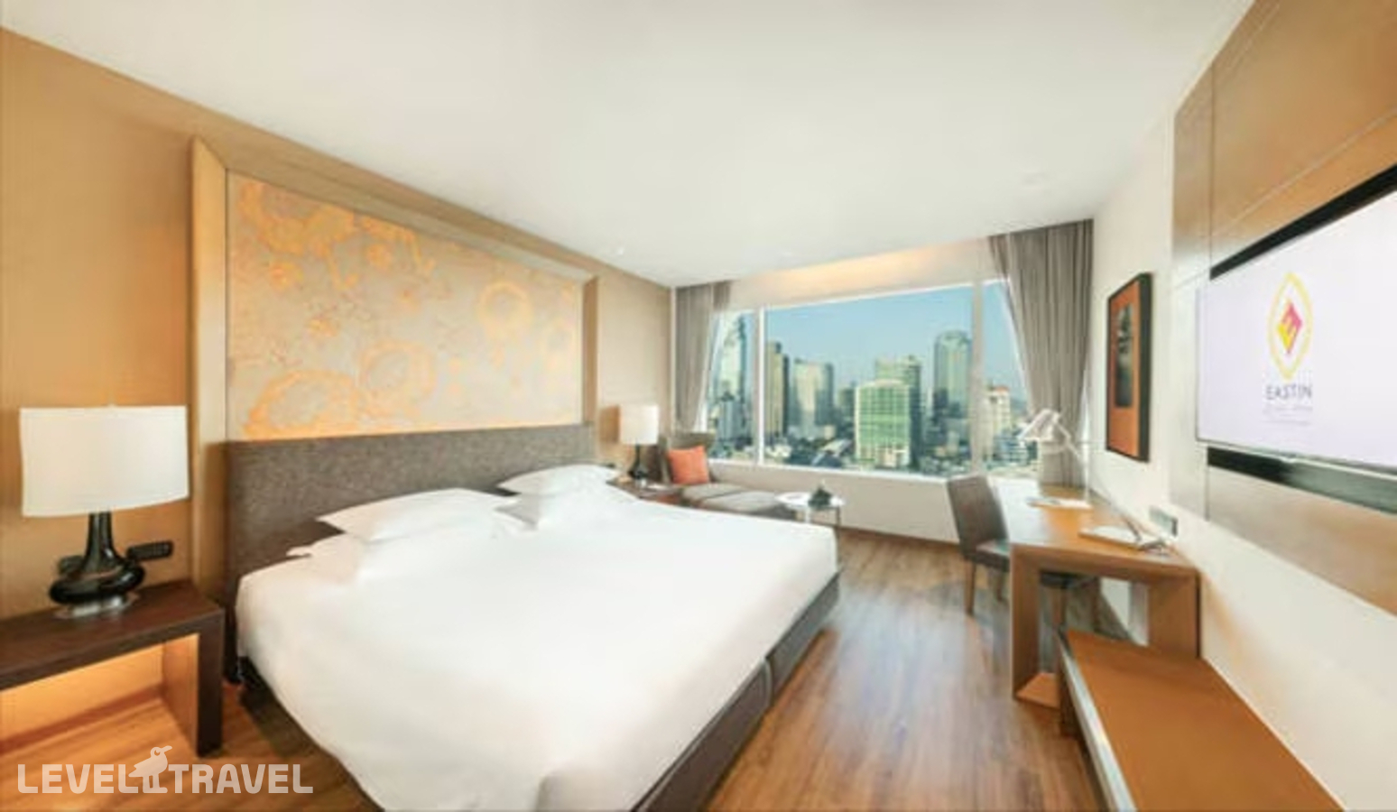 фотографии номера Двухместный номер Mahanakhon Sky Superior (двуспальная кровать) отеля Eastin Grand Hotel Sathorn в Таиланд(Бангкок) - фото №2