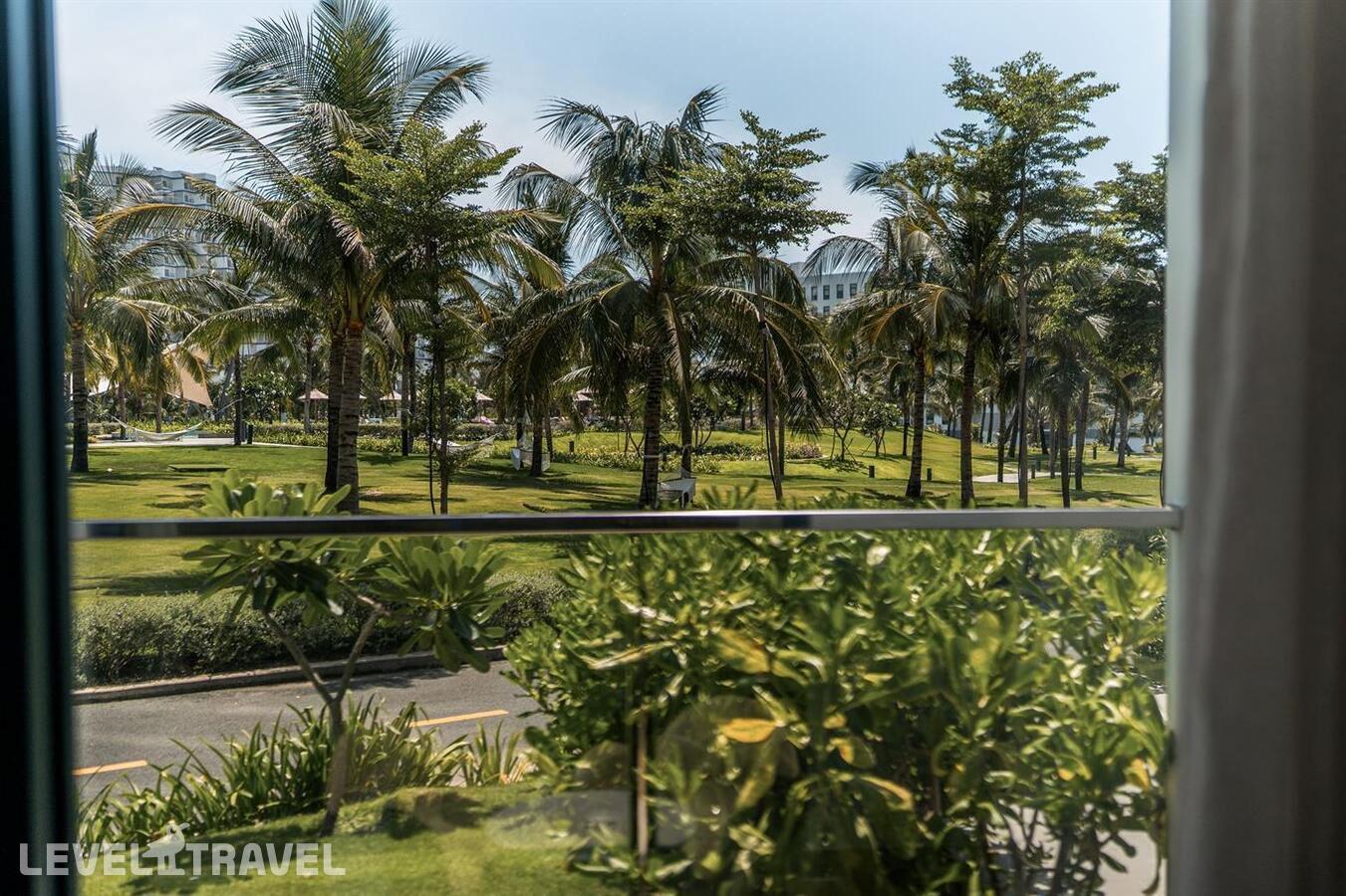 фотографии номера Улучшенный (корпус Б) отеля Lugano Hotel & Resort Cam Ranh в Вьетнам(Камрань) - фото №7