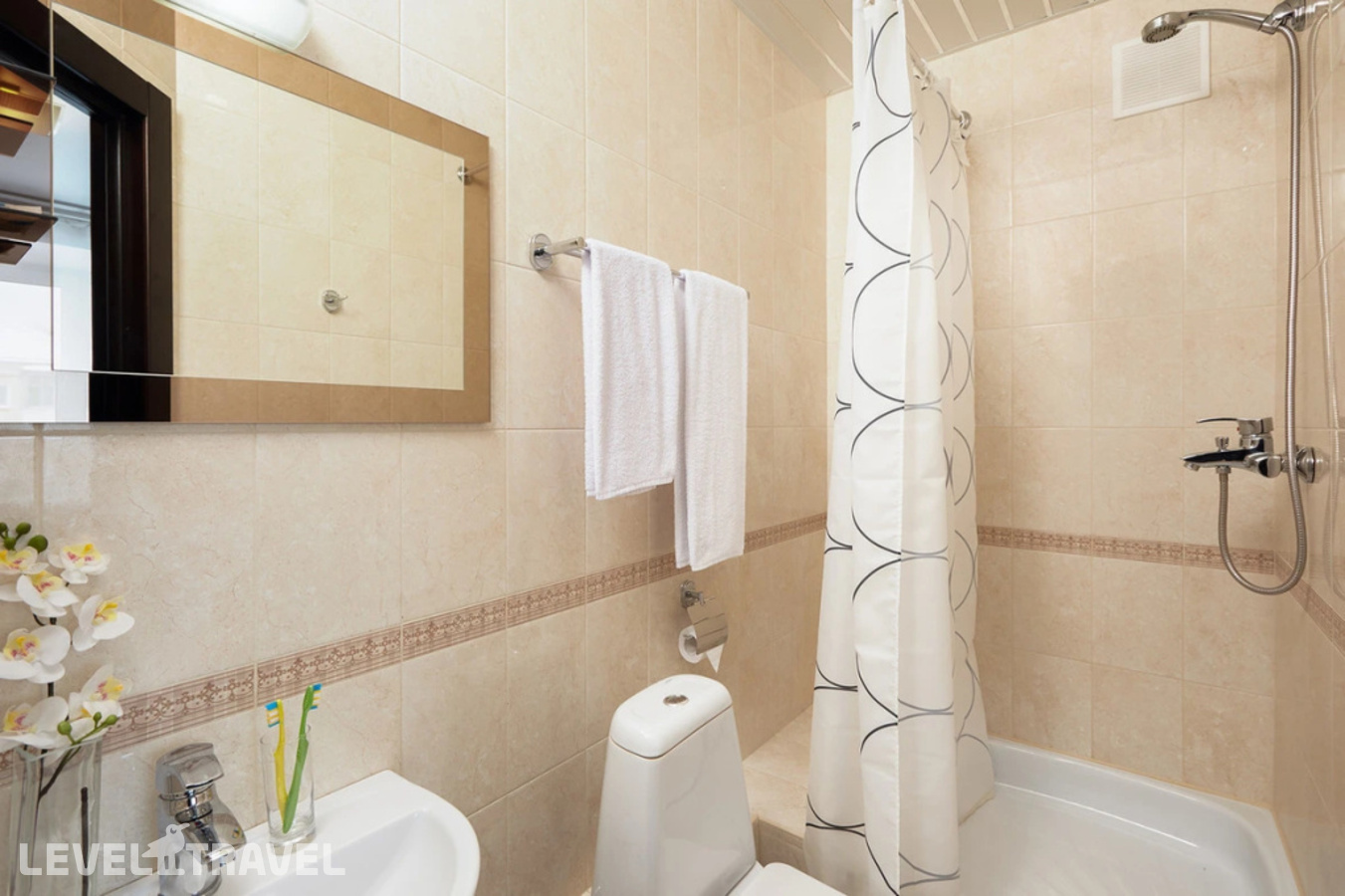 фотографии номера Двухместный номер Улучшенный Standard Comfort (двуспальная кровать) отеля Гостиница Заречная в Россия(Ленинский район) - фото №5