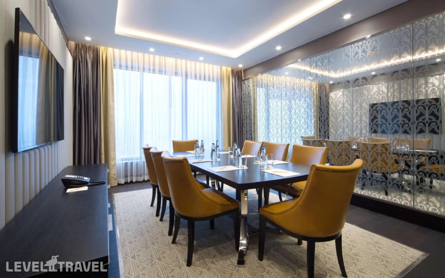 фотографии номера Люкс для дипломатов отеля Doubletree By Hilton в Беларусь(Минск) - фото №5