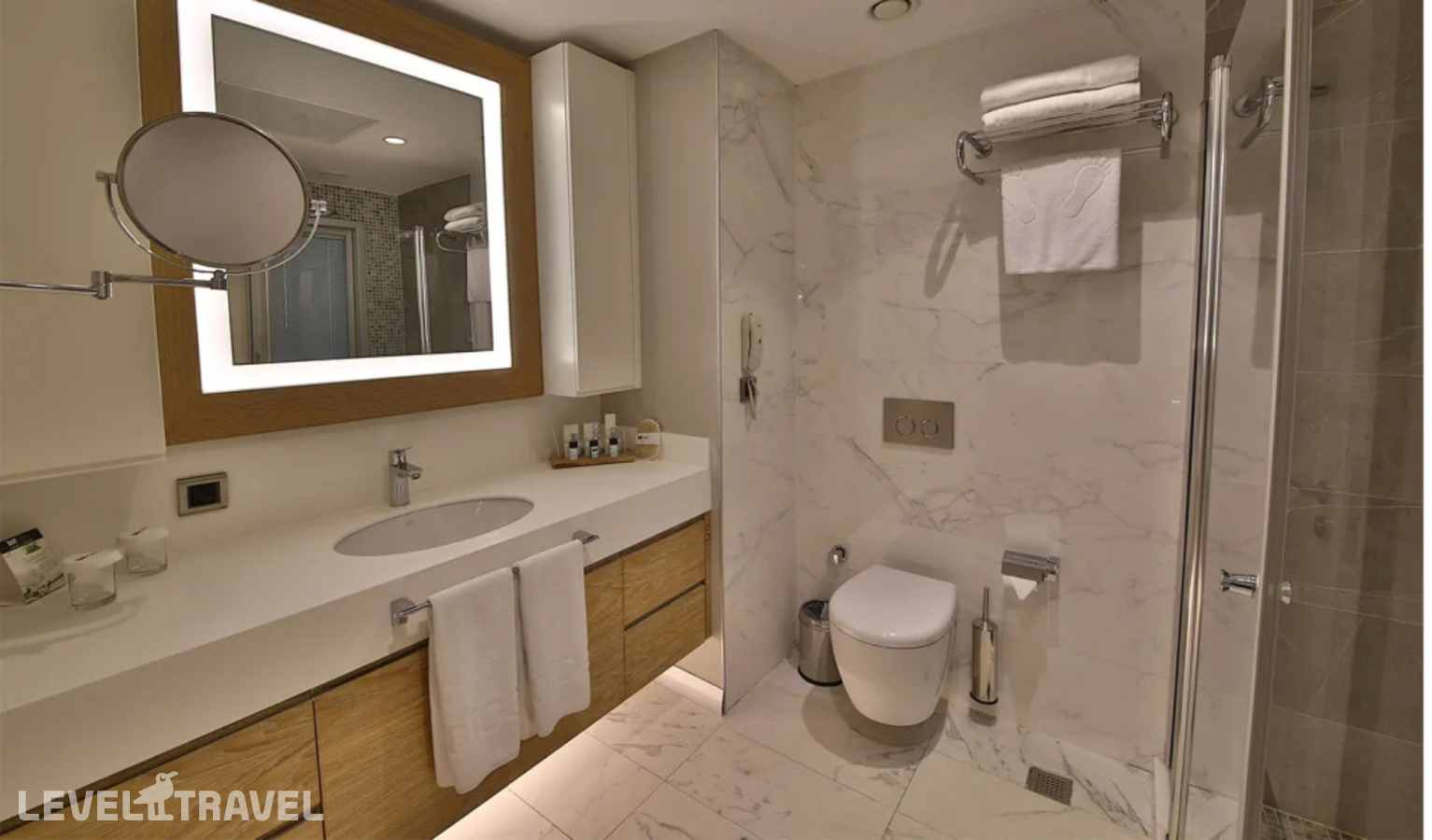 фотографии номера Люкс Panaromic 1+1 Selection отеля Bof Hotels Ceo Suites Atasehir в Турция(Аташехир) - фото №5