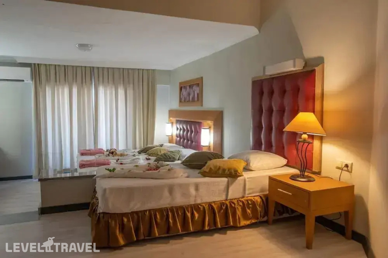 фотографии номера Люкс с двухъярусной кроватью семейный отеля The Nora Hotels Family Club (Ex. Scylax Family Club) в Турция(Махмутлар) - фото №2