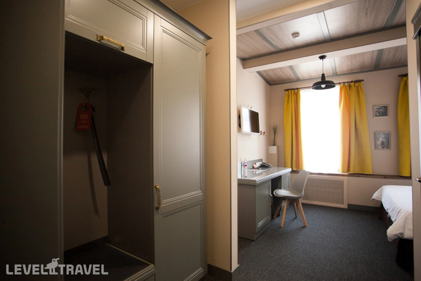 фотографии номера Двухместный номер Deluxe Comfort (двуспальная кровать) отеля Отель Старый Город в Россия(Челябинск) - фото №3