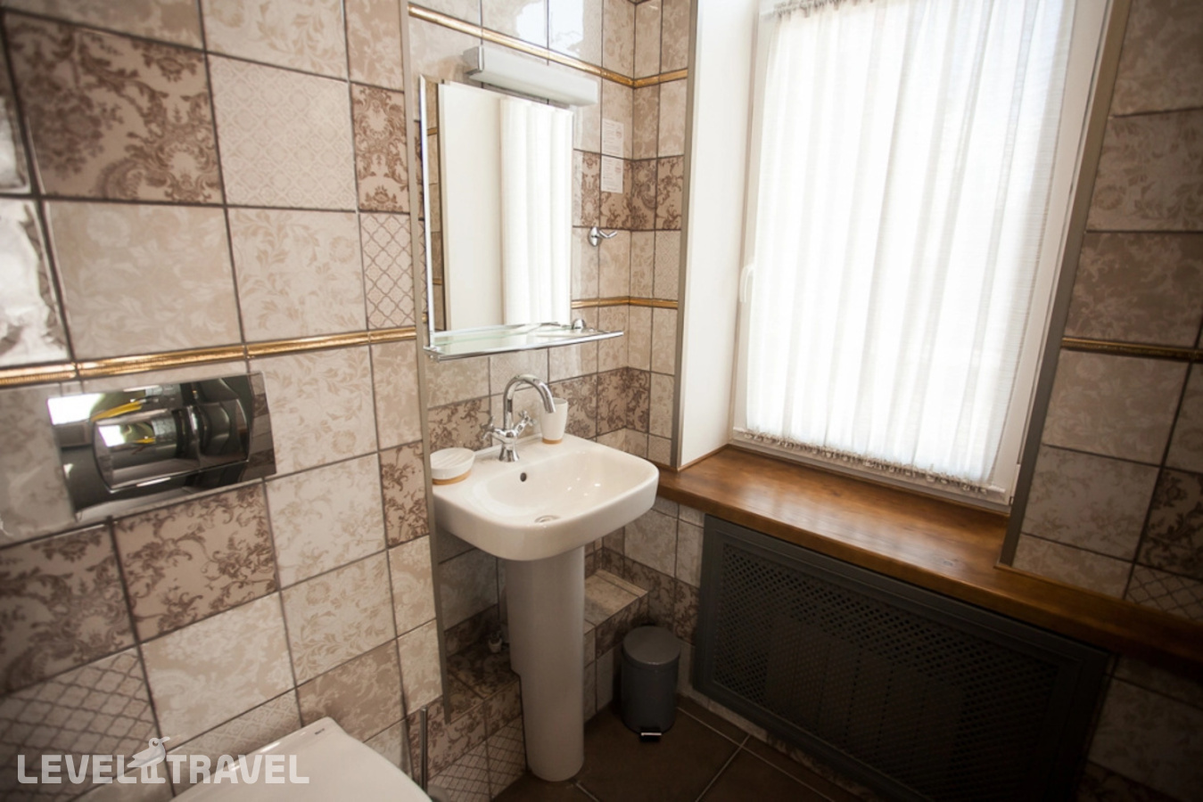 фотографии номера Двухместный номер Deluxe Comfort (двуспальная кровать) отеля Отель Старый Город в Россия(Челябинск) - фото №2