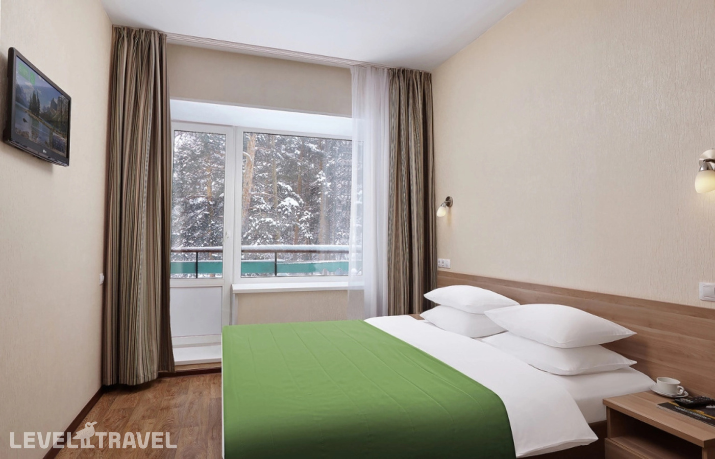 фотографии номера Двухместный номер Comfort (корпус 8) (двуспальная кровать) отеля Семейный Курорт Утес в Россия(Чебаркуль) - фото №1