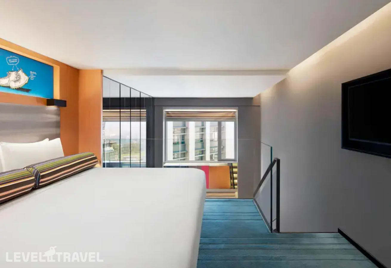 фотографии номера Двухместный люкс Duplex High Floor (двуспальная кровать) отеля Aloft Kuala Lumpur Sentral в Малайзия(Куала-Лумпур) - фото №4