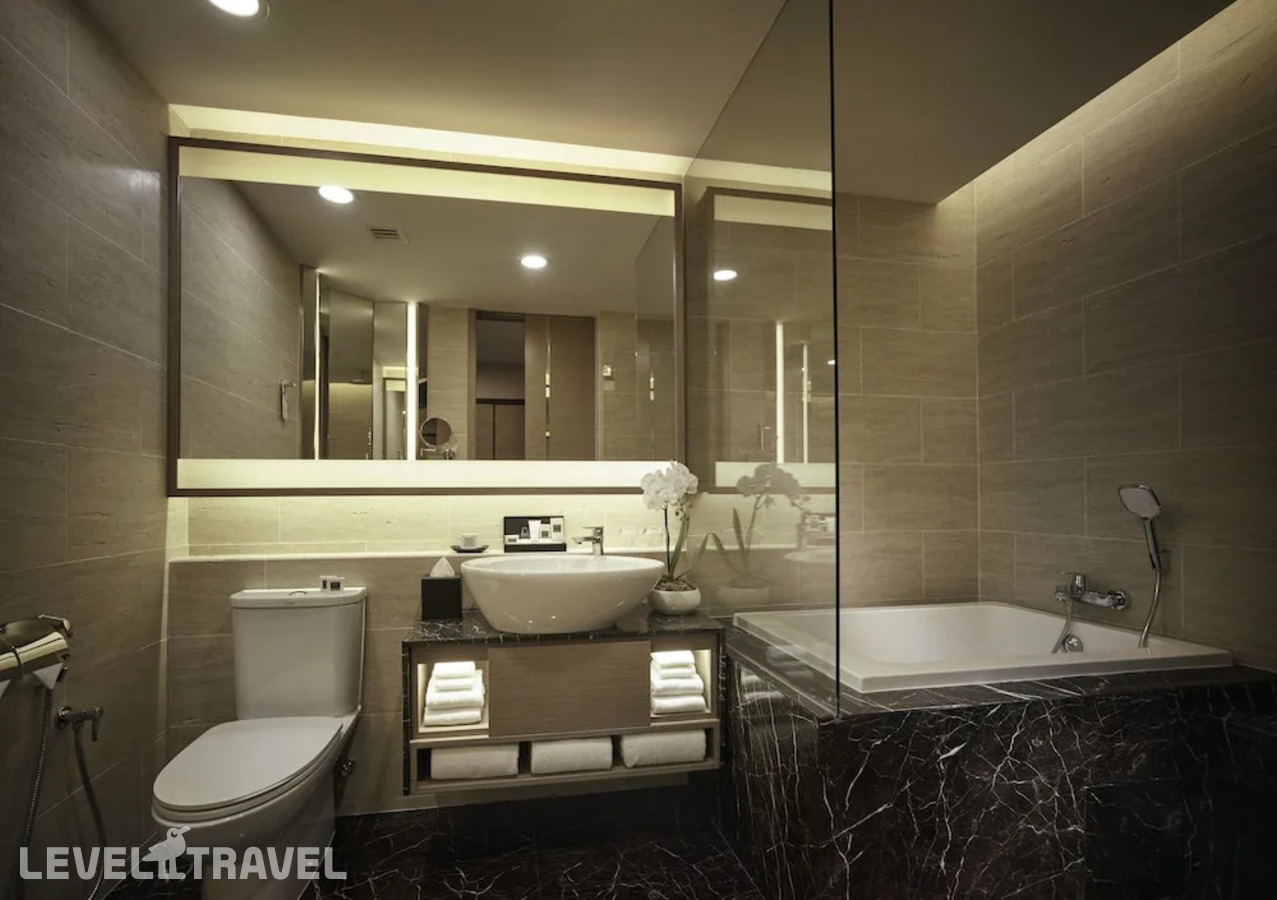 фотографии номера Двухместный номер Superior (No Window) (двуспальная кровать) отеля Jw Marriott Kuala Lumpur в Малайзия(Куала-Лумпур) - фото №4