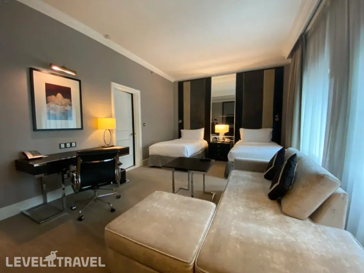 фотографии номера Двухместный клубный номер Executive Deluxe (2 отдельные кровати) отеля The Ritz-Carlton, Kuala Lumpur в Малайзия(Куала-Лумпур) - фото №6
