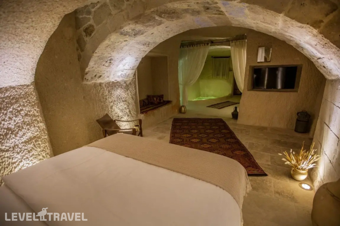фотографии номера Двухместный люкс King Cave с бассейном 102 (двуспальная кровать) отеля Doda Artisanal Cave в Турция(Ортахисар) - фото №1