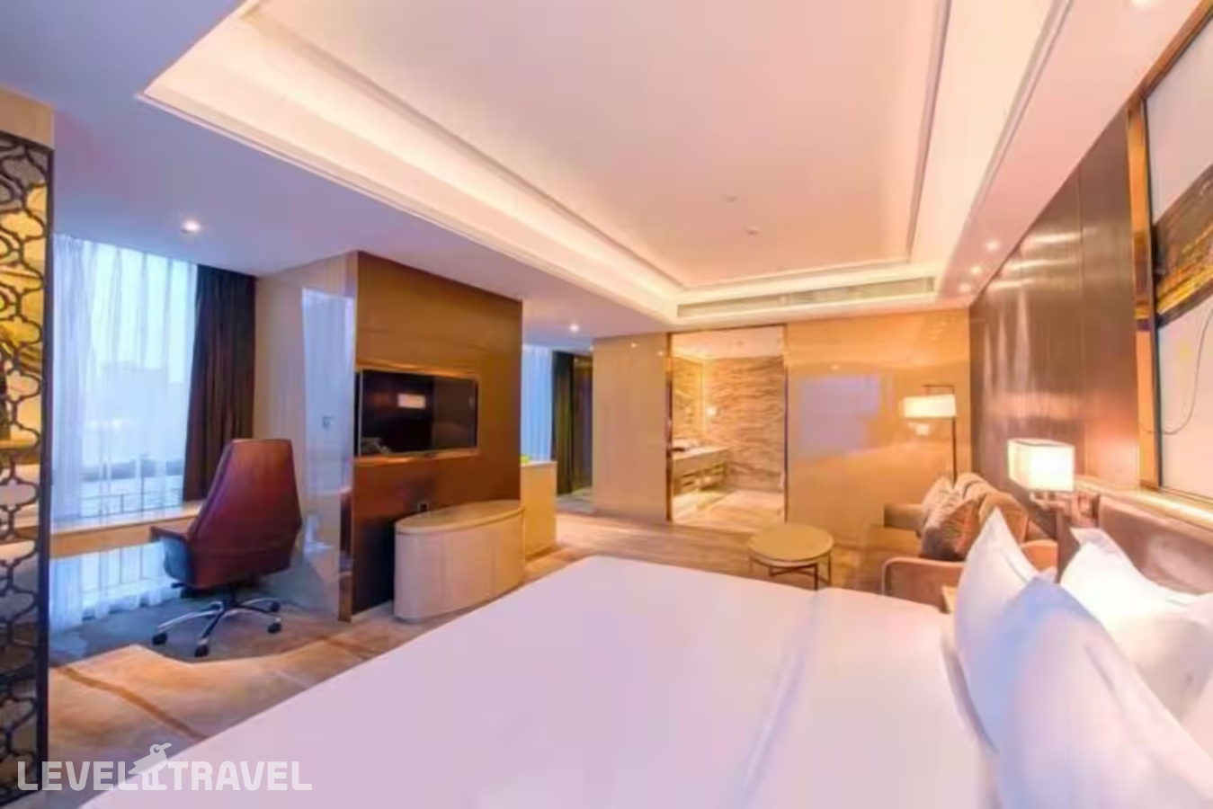 фотографии номера Двухместный полулюкс Vaperse (двуспальная кровать) отеля Guangzhou Vaperse Hotel Zhujiang Newtown в Китай(Гуанчжоу) - фото №2