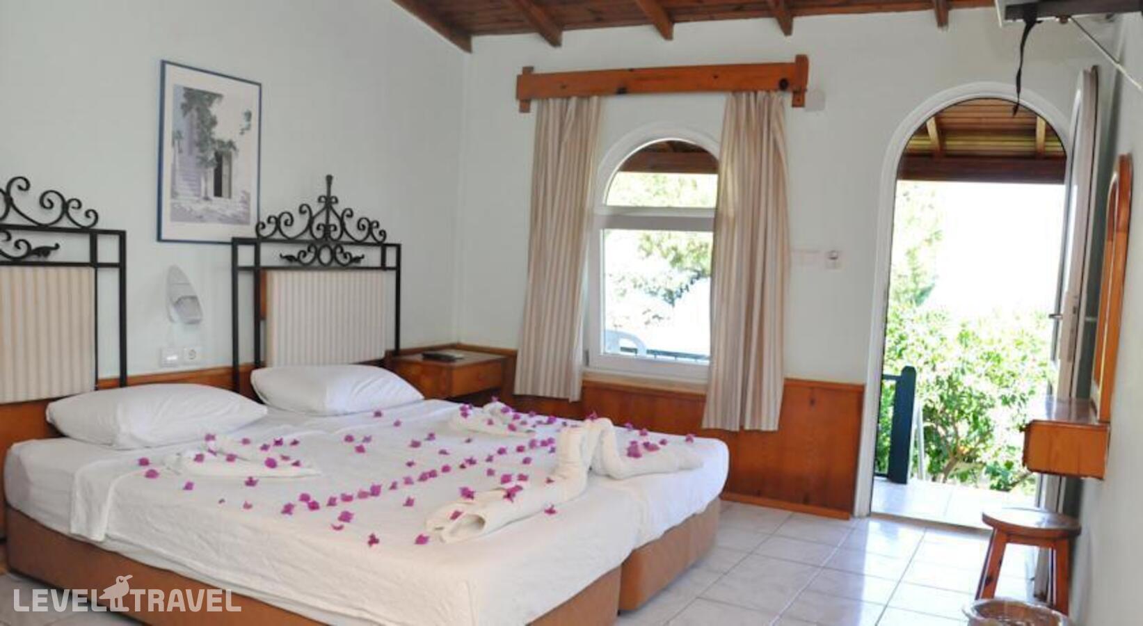фотографии номера Стандартный номер отеля Greenport Bodrum (Ex. Aegean Garden Hotel) в Турция(Гюверджинлик) - фото №2