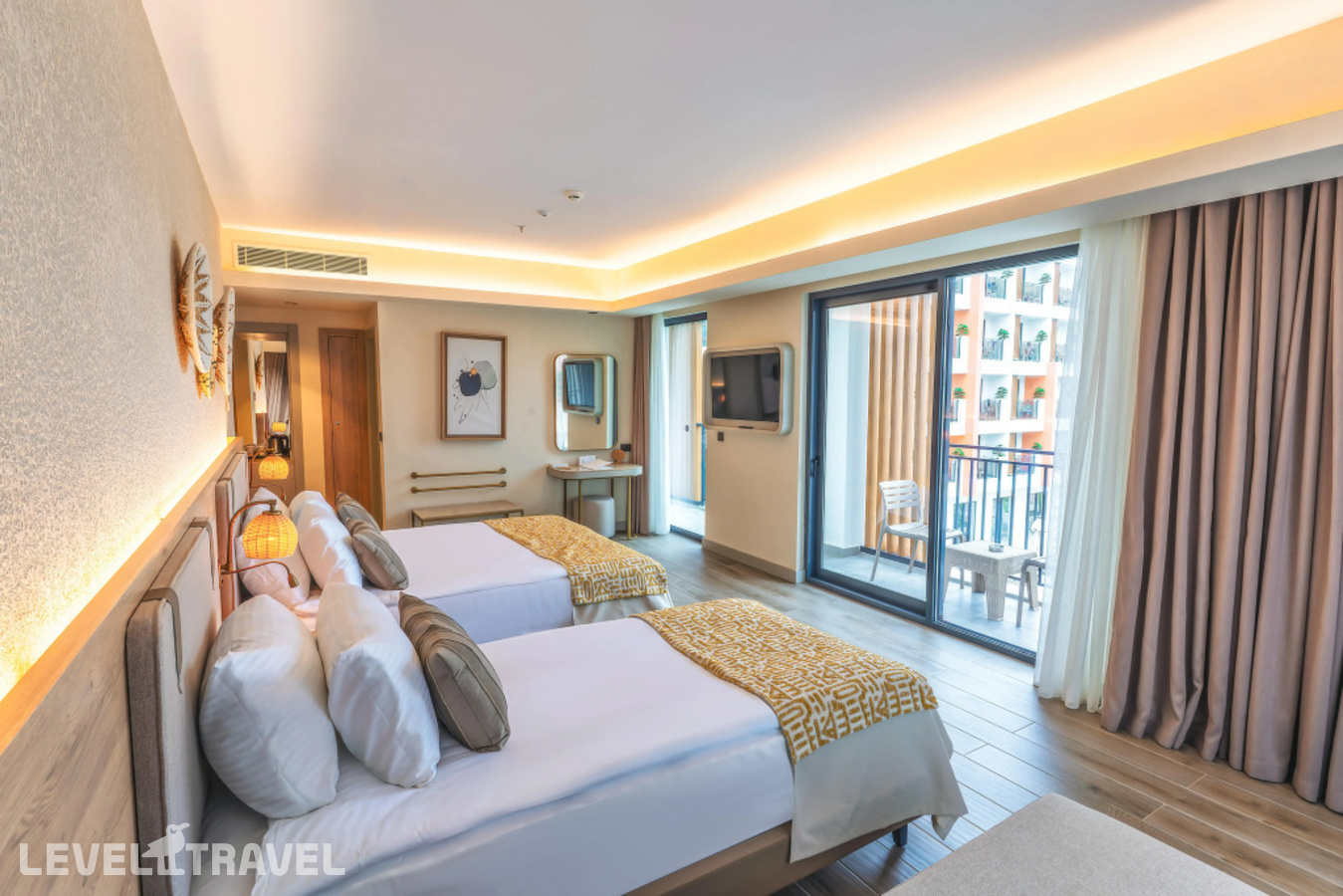 фотографии номера Номер Deluxe Superior с балконом и с красивым видом из окна отеля Sy Hotels Belek Boutique Luxury (Ex. Sy Hotels Belek) в Турция(Кадрие) - фото №7