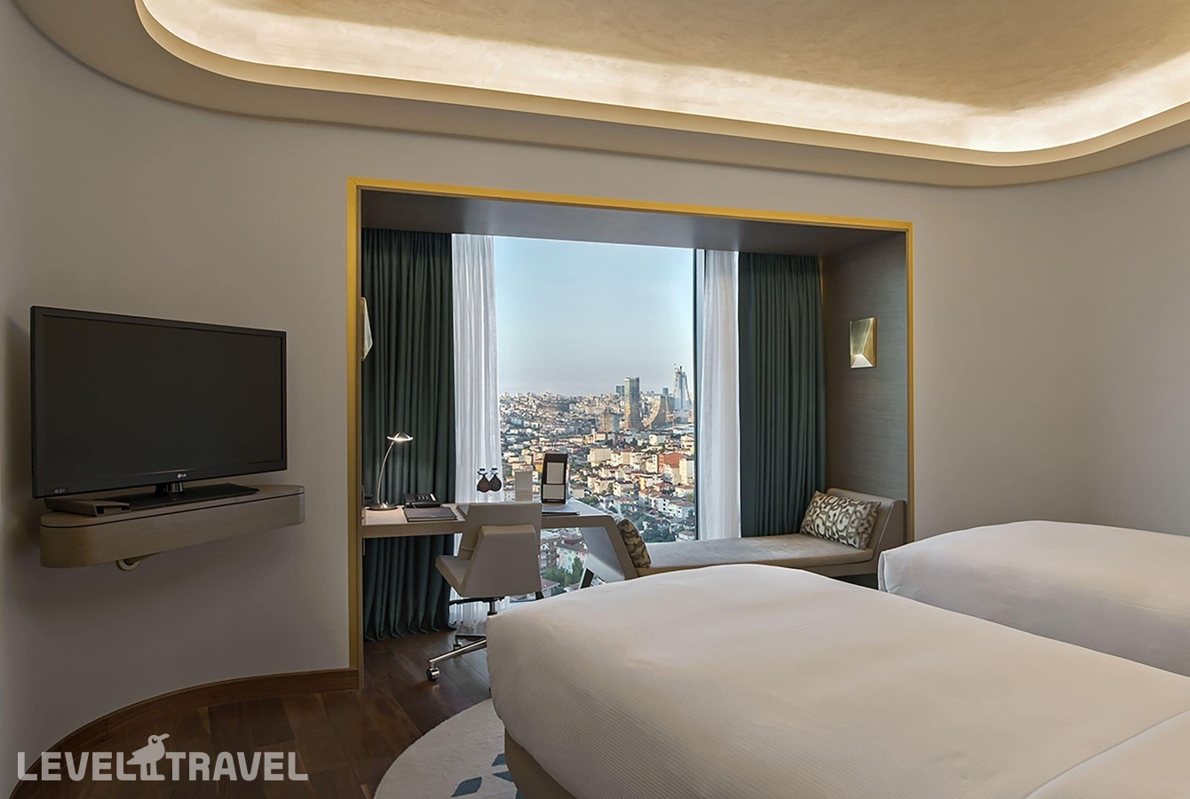 фотографии номера Делюкс с видом на город (две односпальные кровати) отеля Hilton Istanbul Kozyatagi Hotel в Турция(Кадыкёй) - фото №2