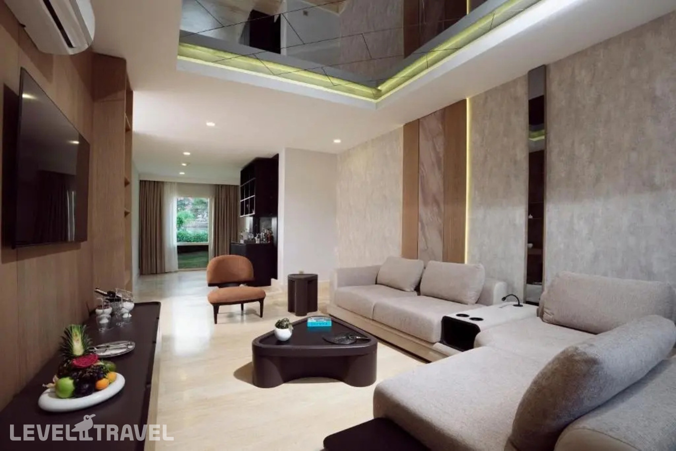 фотографии номера Вилла Aphel доступ в бассейн с 2 комнатами отеля Fashiontv Luxe Resort (Ex. Amara Luxury Resort & Villas) в Турция(Гёйнюк) - фото №3