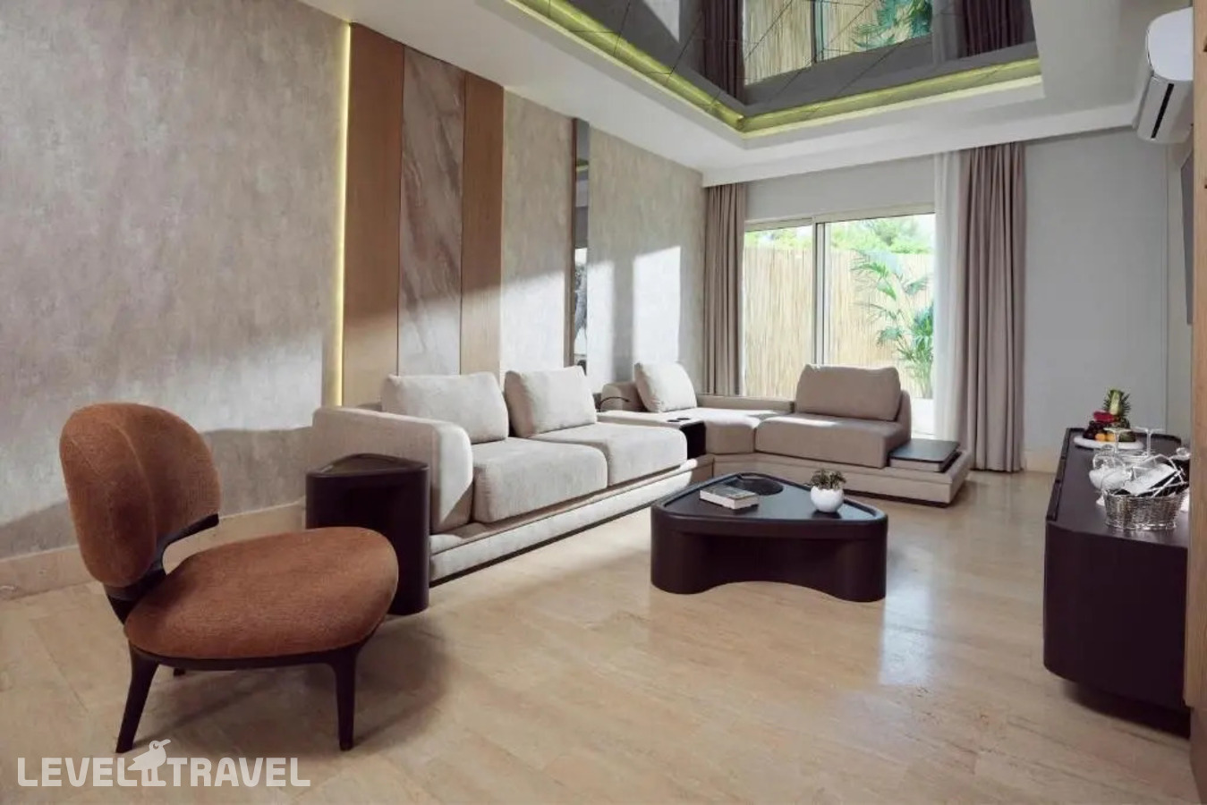 фотографии номера Вилла Aphel доступ в бассейн с 2 комнатами отеля Fashiontv Luxe Resort (Ex. Amara Luxury Resort & Villas) в Турция(Гёйнюк) - фото №8