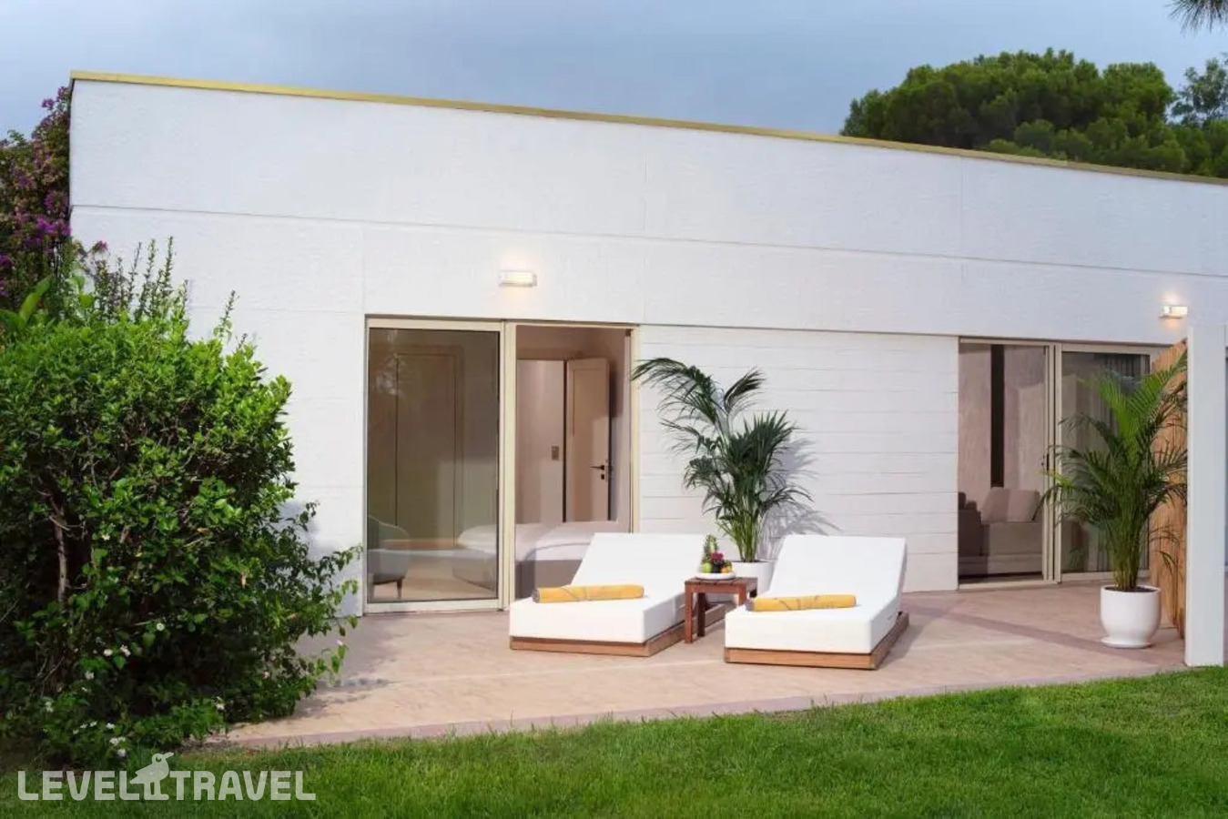 фотографии номера Вилла Aphel доступ в бассейн с 2 комнатами отеля Fashiontv Luxe Resort (Ex. Amara Luxury Resort & Villas) в Турция(Гёйнюк) - фото №6