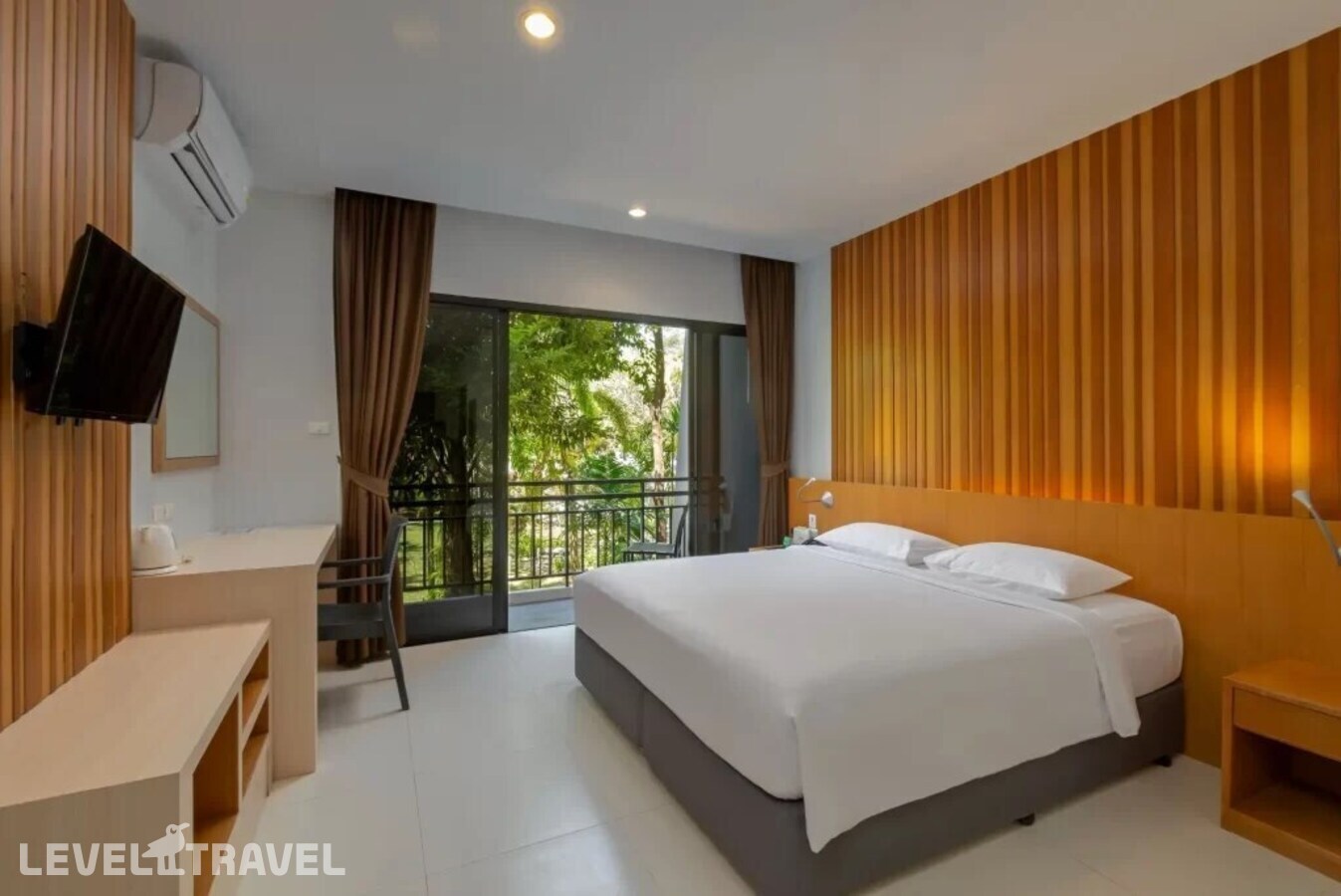 фотографии номера Делюкс Tropical отеля Nai Yang Beach Resort в Таиланд(Най Янг Бич) - фото №1