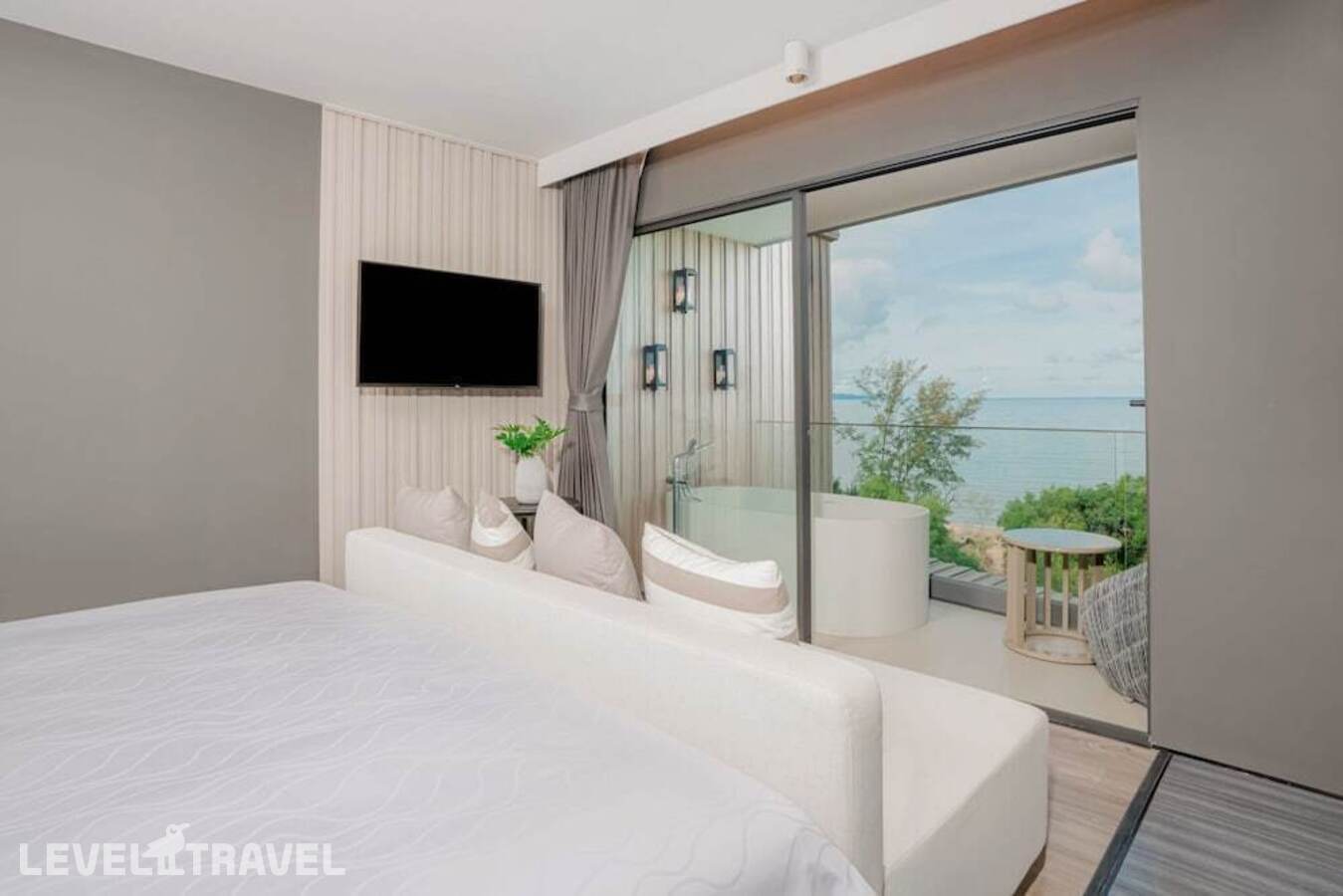 фотографии номера Представительский с видом на океан отеля Bayphere Hotel Pattaya (Ex.Best Western Premier Bayphere) в Таиланд(Джомтьен) - фото №3