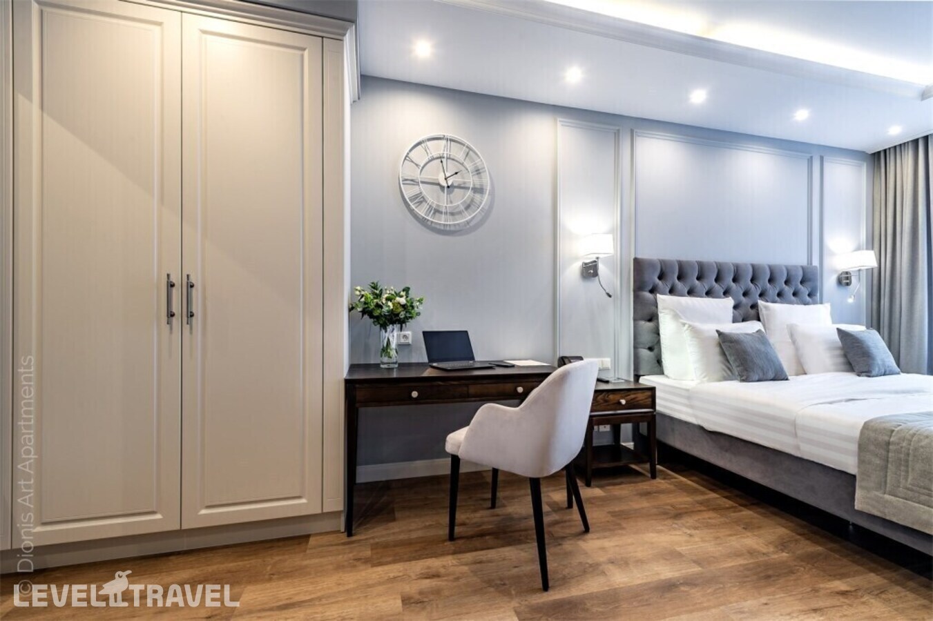 фотографии номера Апартаменты (двуспальная кровать) отеля Dionis Art Apartments в Россия(Центральный район) - фото №3