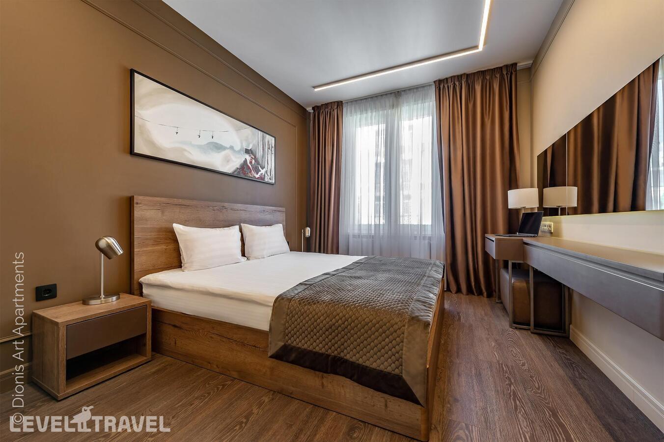 фотографии номера Улучшенные апартаменты (3 комнаты) отеля Dionis Art Apartments в Россия(Центральный район) - фото №13