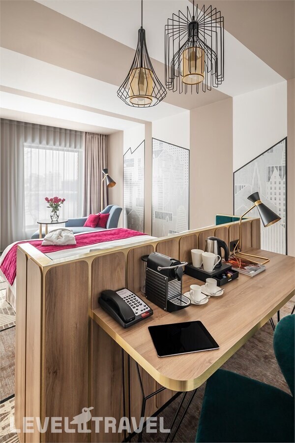 фотографии номера Номер Привилегия с видом на озеро отеля Mercure Калининград в Россия(Калининград) - фото №5