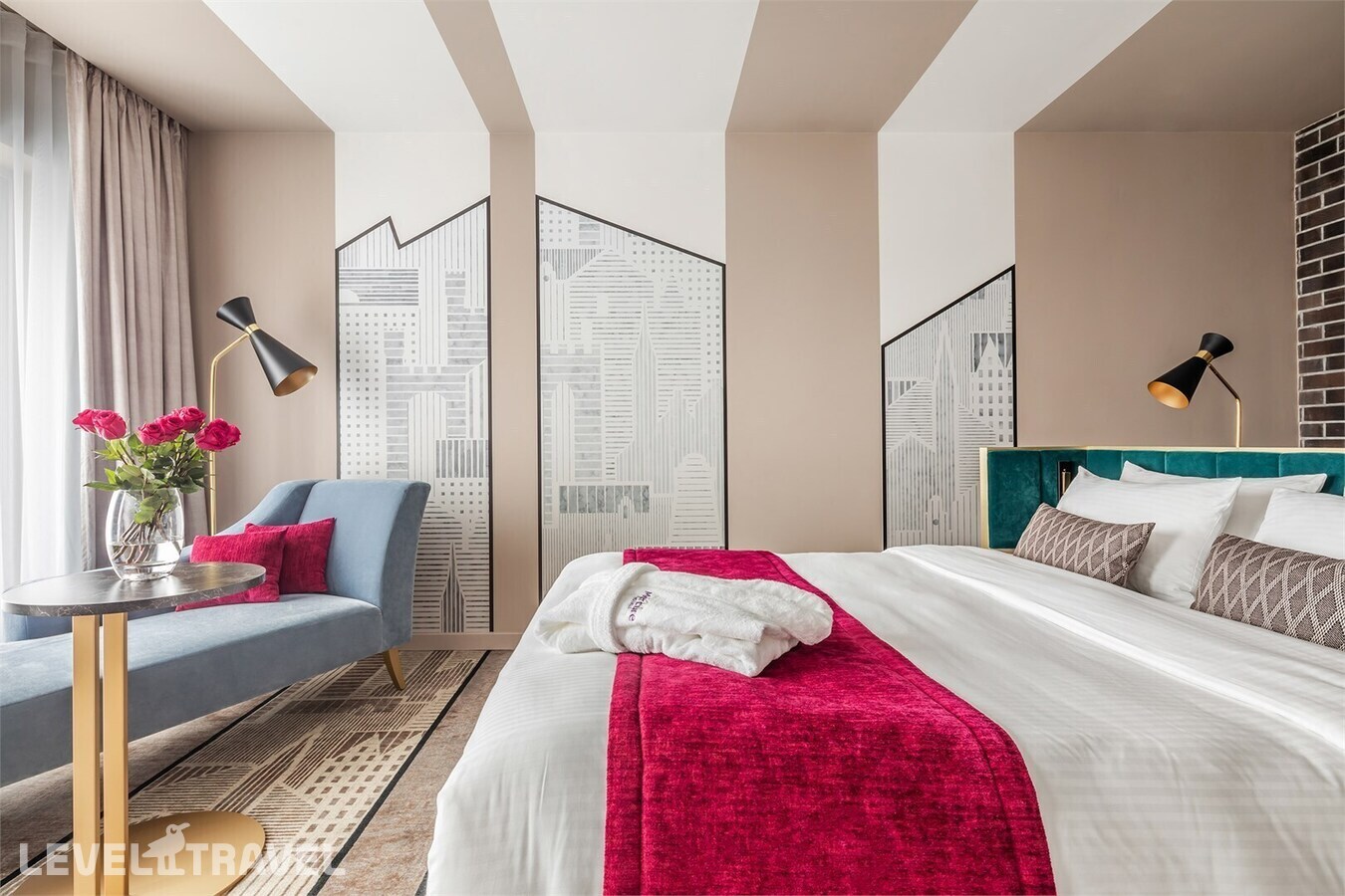 фотографии номера Номер Привилегия с видом на озеро отеля Mercure Калининград в Россия(Калининград) - фото №3