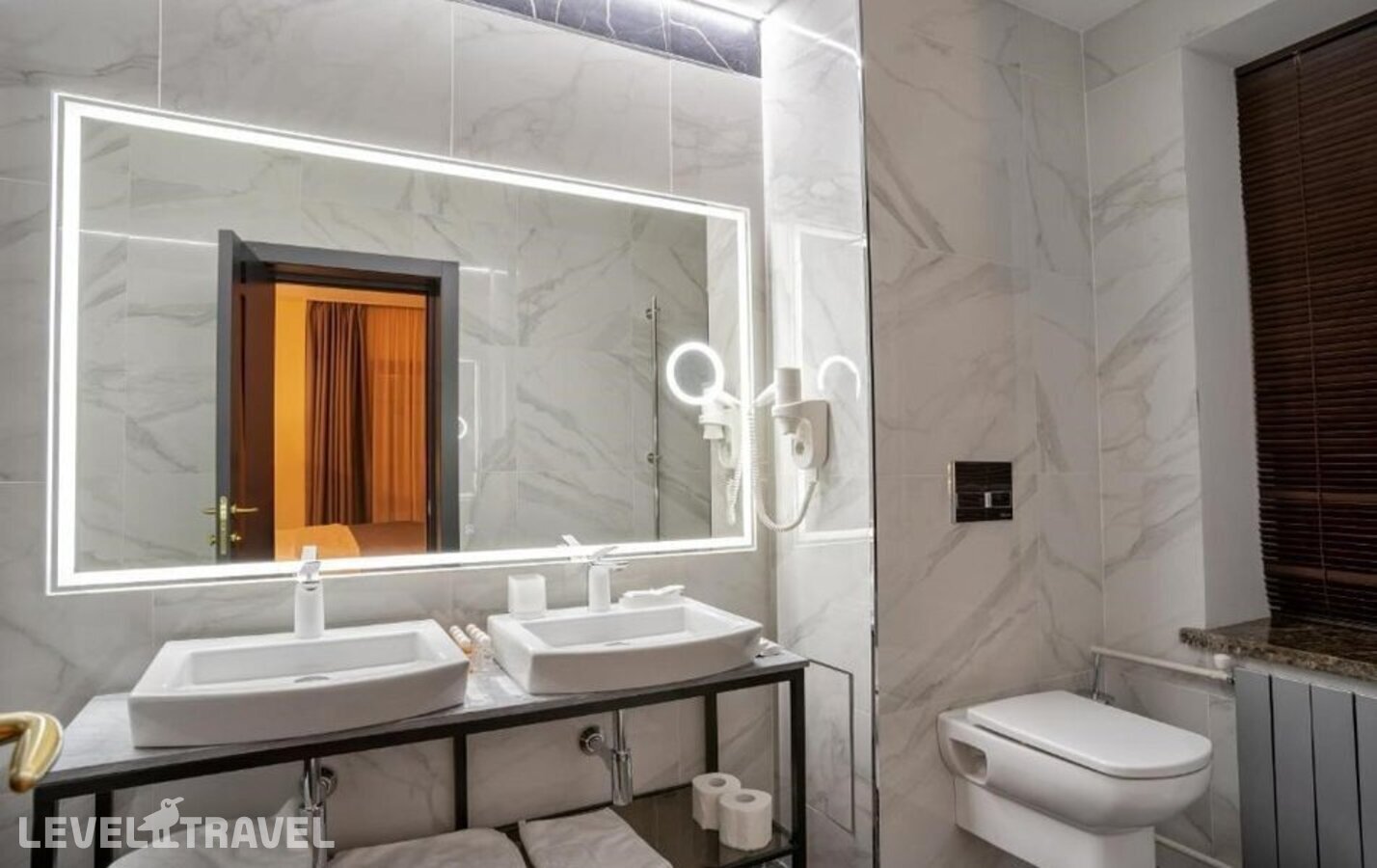 фотографии номера Номер семейный с ванной отеля Barin Residence Grand в Россия(Центральный административный округ (ЦАО)) - фото №5