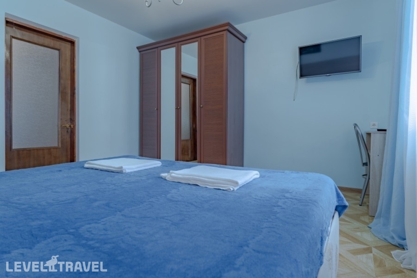 фотографии номера Трехместный Улучшенный с кухней отеля Sirius Guest House в Россия(Адлер) - фото №2