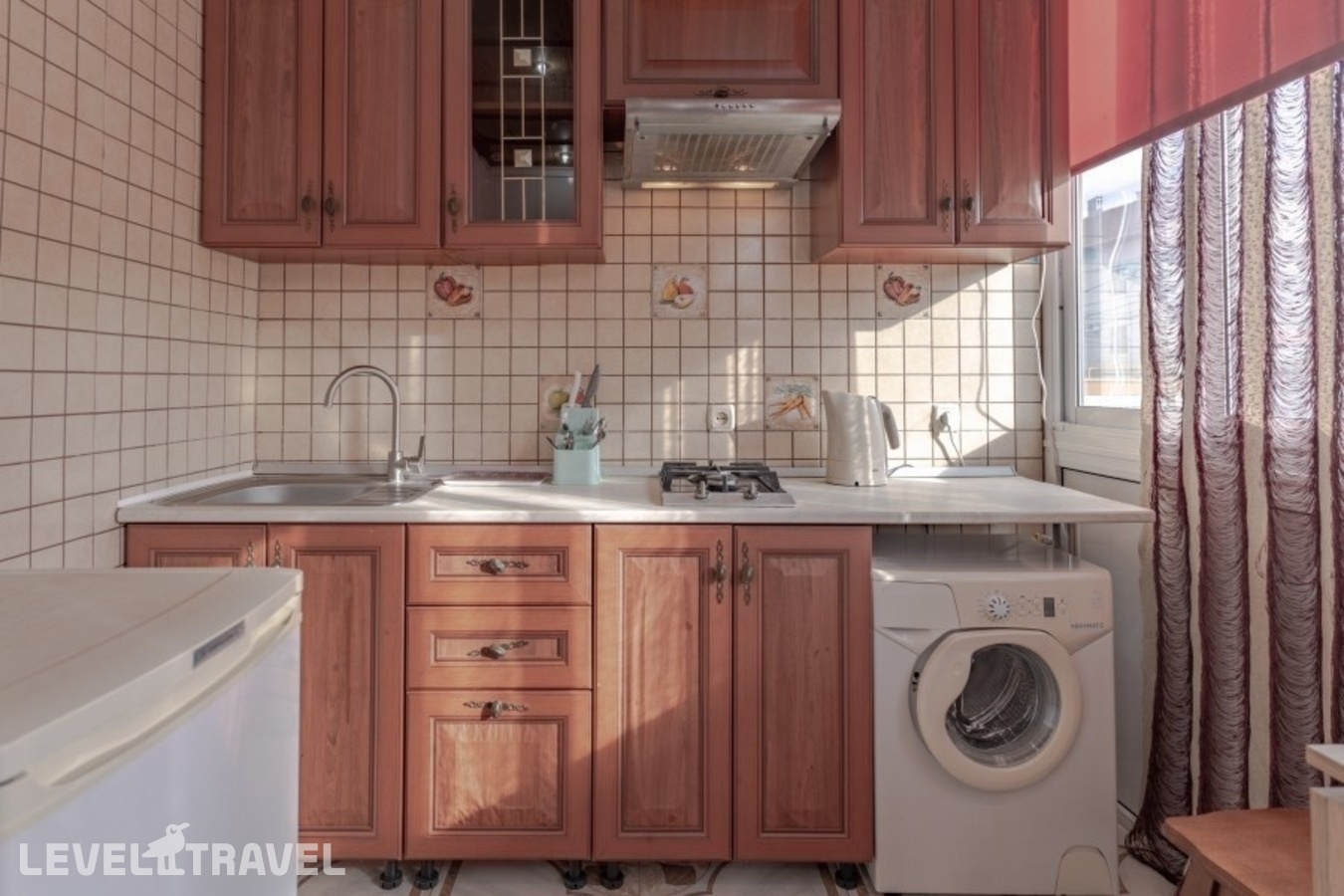 фотографии номера Трехместный Улучшенный с кухней отеля Sirius Guest House в Россия(Адлер) - фото №18