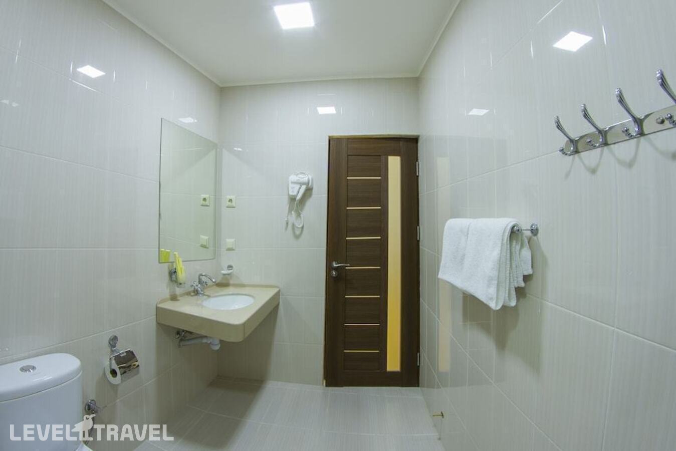 фотографии номера Улучшенный номер отеля Inga Hotel Yerevan в Армения(Ереван) - фото №60